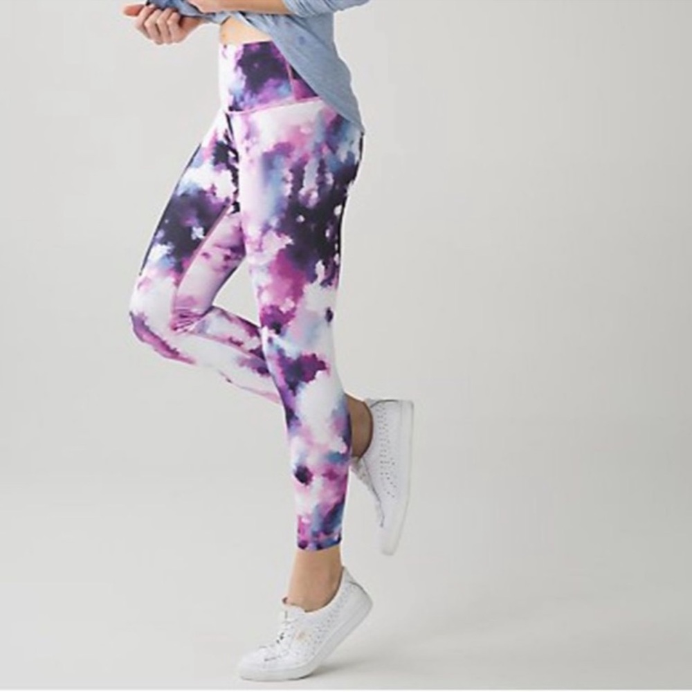 Lululemon High Life Leggings - Picture 4 of 9